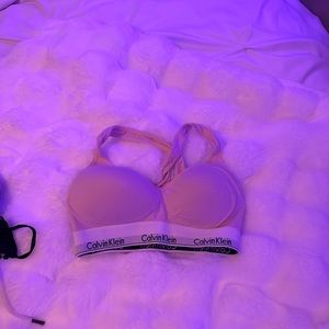 Calvin Klein bra w/passing